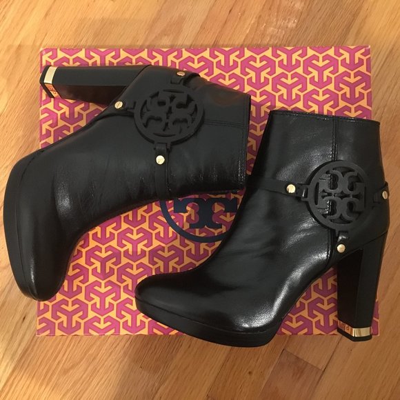 Tory Burch Shoes - NWOT TORY BURCH WHITNEY BOOTS SIZE 10